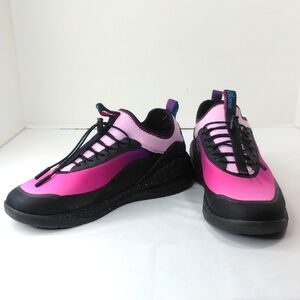 Clove Shoes Aeros Artic Pink Dusk to Dawn Healthcare Workers Sneaker W10.5 M9